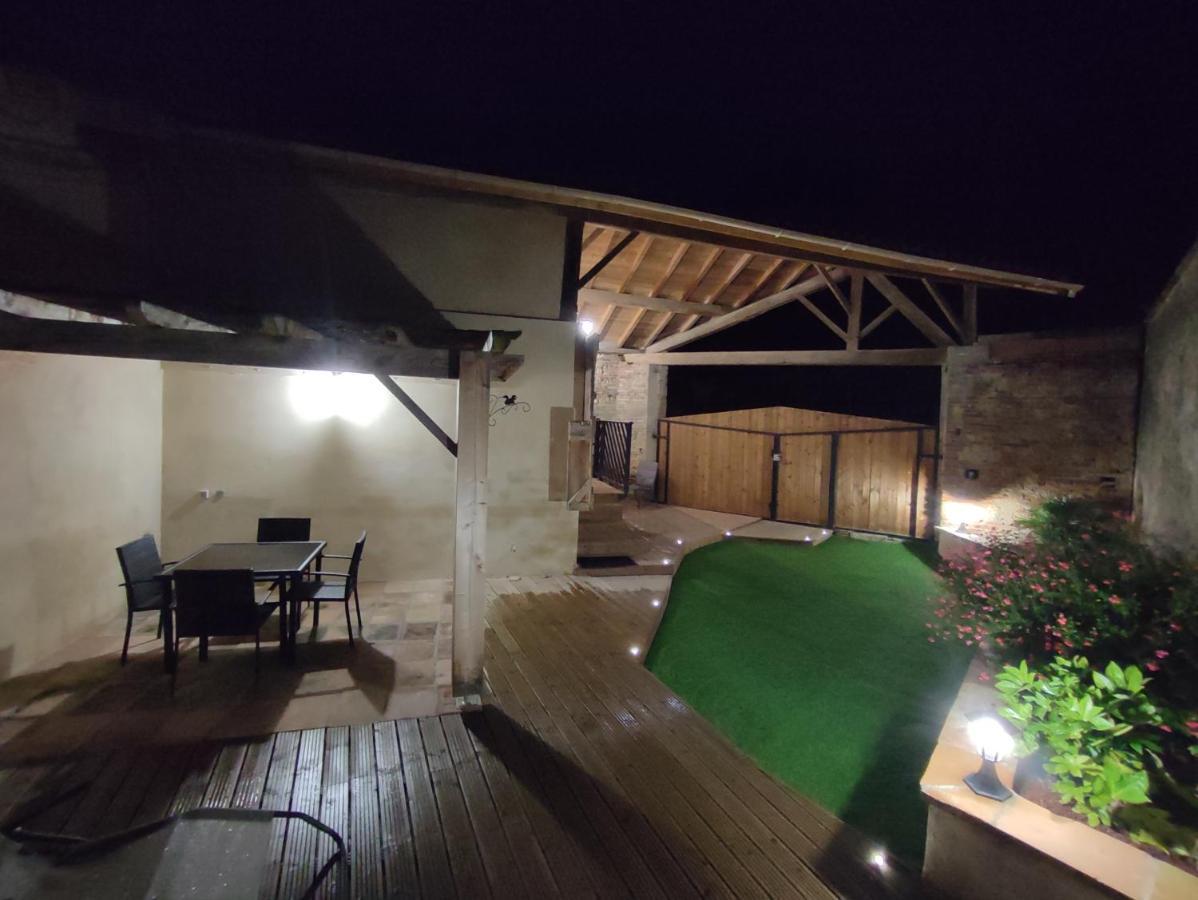 Gite Le Jardin Secret Et Gite Au Temps Suspendu Montpezat  Dış mekan fotoğraf